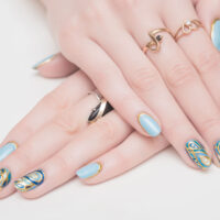 MANICURE